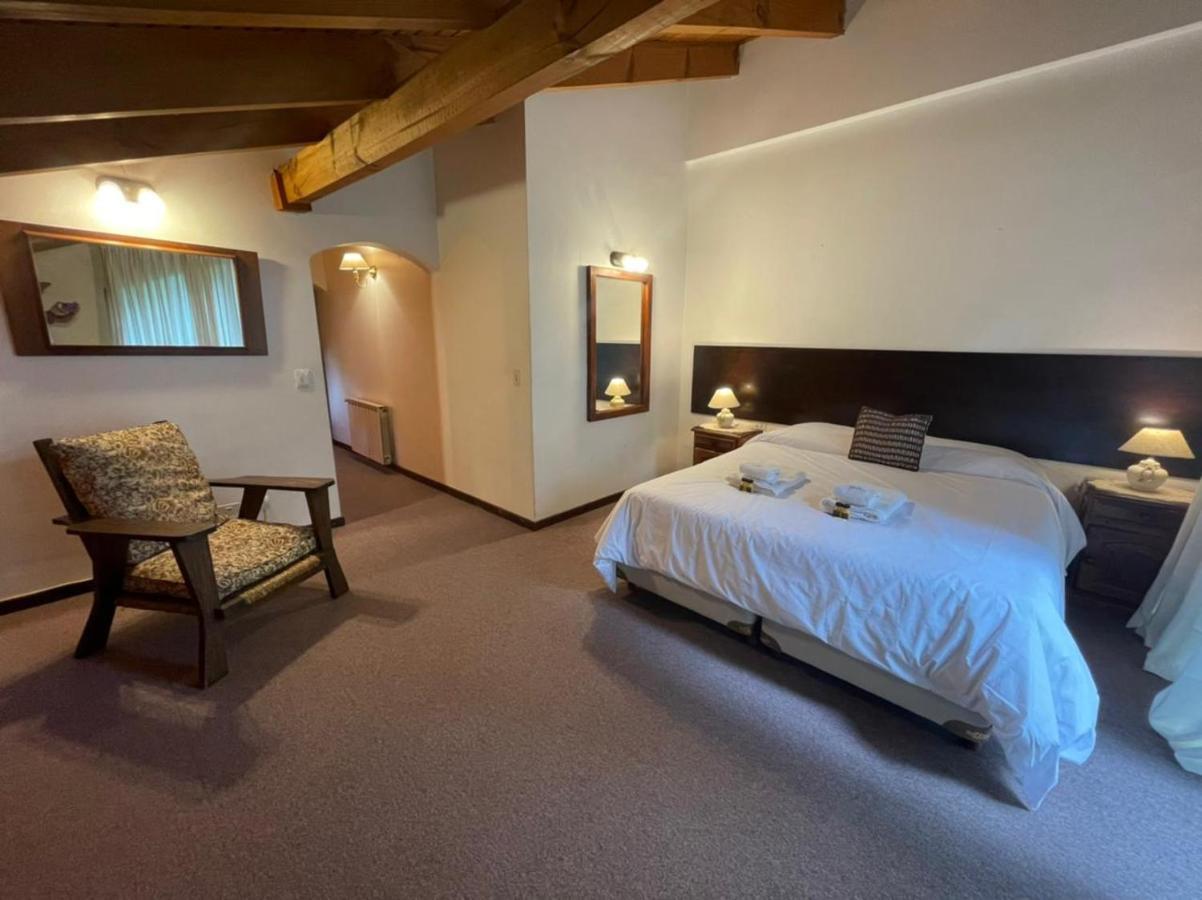 Hosteria El Condado Сан-Карлос-де-Барилоче Экстерьер фото