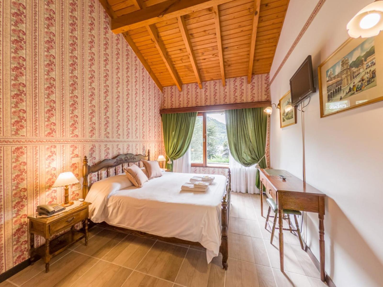 Hosteria El Condado Сан-Карлос-де-Барилоче Экстерьер фото